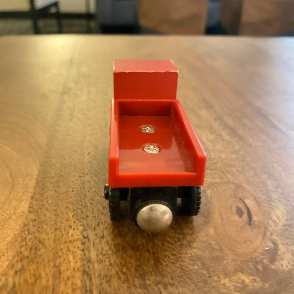 Thomas‎ & Friends Wooden Railway Lorry 1 Red Dump Truck Learning Curve 1999 Toy